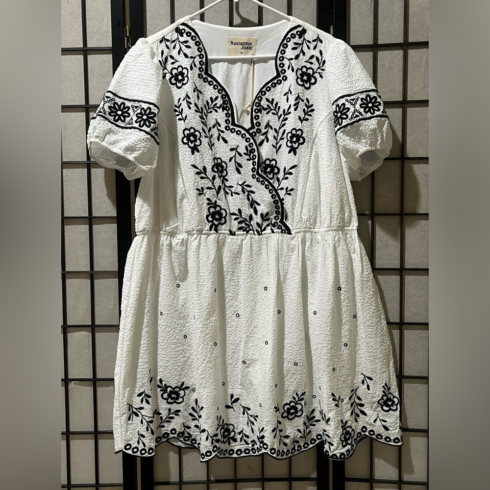 SAVANNA JANE WHITE EMBROIDERED MINI PEASANT DRESS SIZE 1X